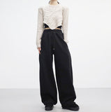 Laura Cutting Knit
