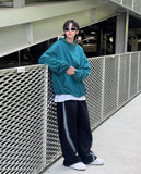 Calf sweatpants