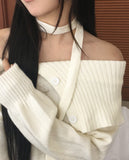 Hanel button off-shoulder muffler knit