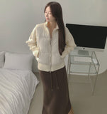 Pong Pong Thick High Neck Slim Knit Padding