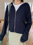Dimmed incision two-way hood zip-up