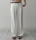 Pastel one-tuck wide slacks