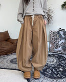 Sandy Deep Pintuck Balloon Pants