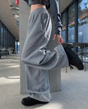 The Hip Cut Wide Training Pants