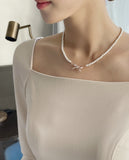 Louei Cubic Ribbon Necklace