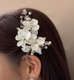 Deflowers Hairpin A Type