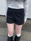 Moving Knit Ribbed Short Pants