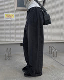 Ile black blue pleated denim pants