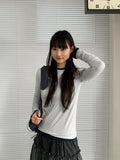 Nakeun Round Long Sleeve Tee