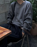 Shoulder drop unbalance v neck crop knit