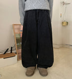 Soheni Pintuck Banding Black Blue Wide Denim Pants