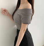Stripe Span Off-shoulder Slim Fit Basic Length Short Sleeve T-shirt
