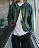 By Wrinkle Hood Windbreaker