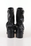 Wrinkle strap middle boots