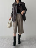 Minute Two-Pocket Pintuck Crop Shirt