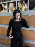 FRONT BUTTON BOATNECK TOP