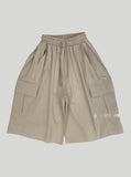 Side Tuck Cotton Cargo Bermuda Pants