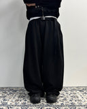 Oversizing Wide Sweatpants