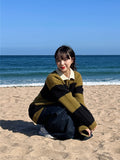 Bold stripe collar knit