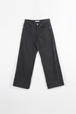 incision tuck denim