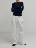 Boat neck pleated long sleeve T-shirt
