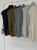 Turtleneck wool slit vest