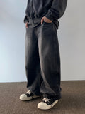 Curve Dart Jeans