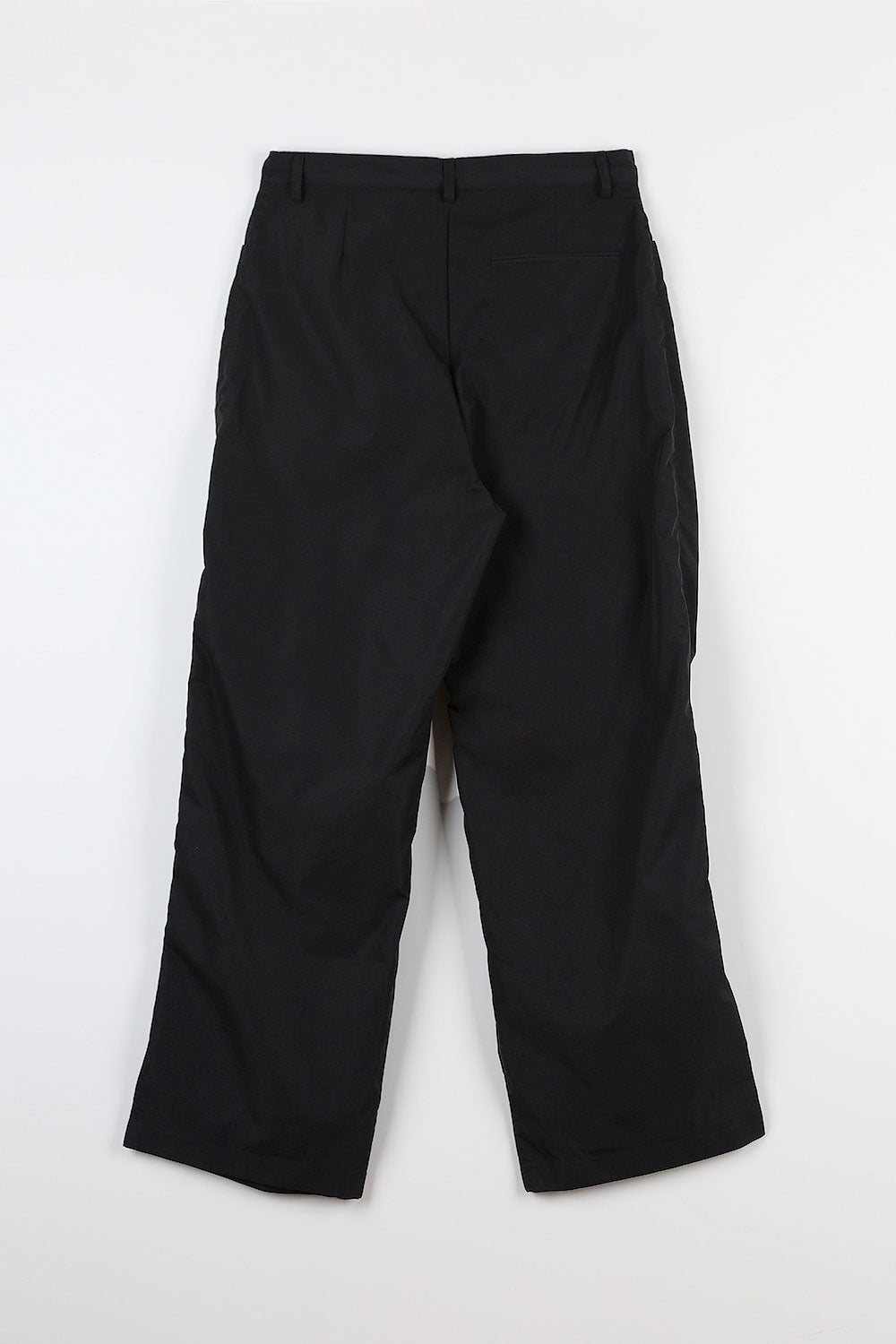 【COLOR iN ID】Nylon Two-Tuck Pants COLOR iN ID(カラーインアイディー) - ナイロンツータックパンツ