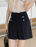 Cornell Summer Tweed Button Short Pants