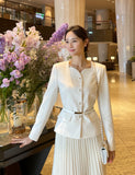 Leage Heart Neck Jacket