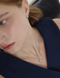 Volume Square Silver (W) H BAR Necklace M