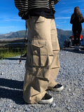 Moving diagonal pocket cargo pants