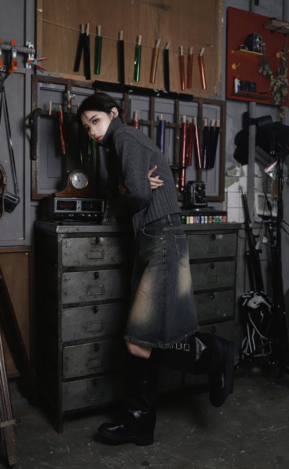 【EEUN】Hobbi Denim Skirt EEUN(イウン) - ホビデニムスカート / Hobbi Denim Skirt – einz.jp