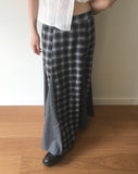 Kure check color matching long skirt