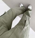 Cut long semi-straight cargo pocket pants