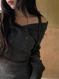 Knots Double Button Off-Shoulder Slim Knit