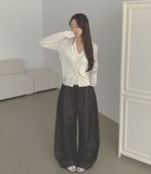 Soft Halterneck Sleeveless Fake Layered Point Knit Cardigan