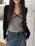 Cotter Punching Stripe Sleeveless Cardigan Set