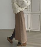 Banding Suede H-line Back Slit Long Skirt