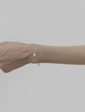 Silver) Clap Pearl Bracelet