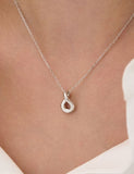 Etreve Silver Note Wave Necklace