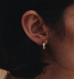 H-edition Silver (W) Hollow Hoop Earrings