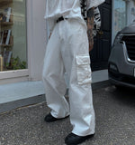 Solid cargo pocket cotton pants