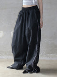Contrast piping nylon pants