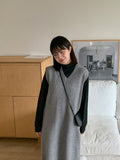 Melphen V-neck Knit Vest One Piece
