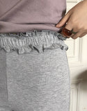 Zabel Rib Frill Capri Pants
