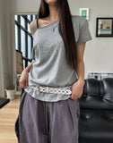 Shell stud cut off shoulder short sleeve