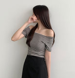 Stripe Span Off-shoulder Slim Fit Basic Length Short Sleeve T-shirt