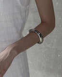 Wave Bold Bangle