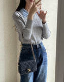 Milo color matching shirt collar cable knit